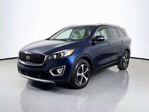 Used 2017 Kia Sorento EX image 1