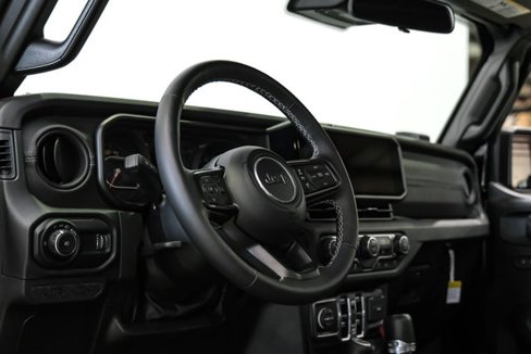 Used 2024 Jeep Wrangler Unlimited Sport image 54