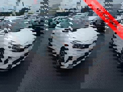 Used 2023 Kia Forte LXS w/ LXS Technology Package image 1