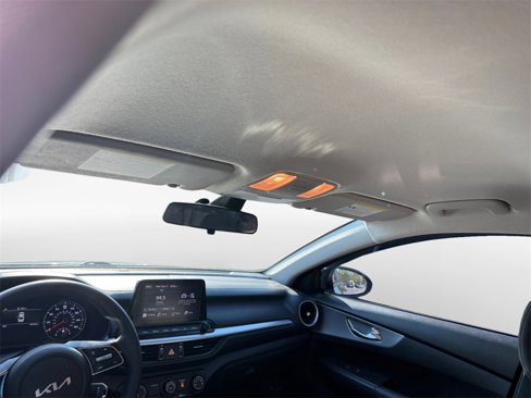 Certified 2022 Kia Forte LXS w/ LXS Technology Package image 22