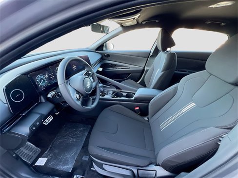 New 2025 Hyundai Elantra SEL image 20