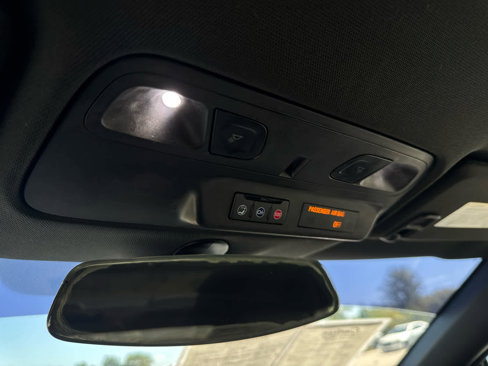 Used 2019 Chevrolet Camaro LS image 28