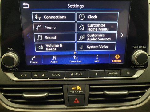 Used 2024 Nissan Altima 2.5 SV image 25