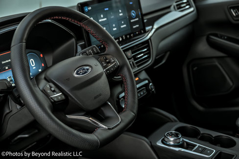 Used 2023 Ford Escape ST-Line Elite w/ Premium Technology Package image 30