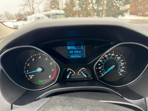 Used 2012 Ford Focus SE image 48