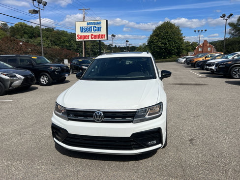 Used 2019 Volkswagen Tiguan SEL R-Line image 2