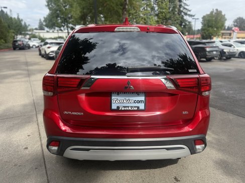 Used 2020 Mitsubishi Outlander SEL image 6