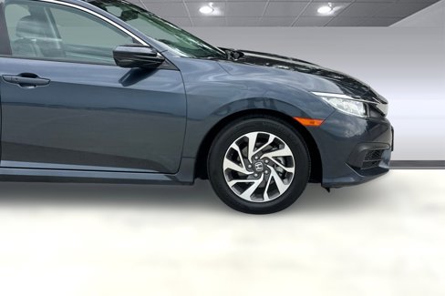 Used 2018 Honda Civic EX image 33