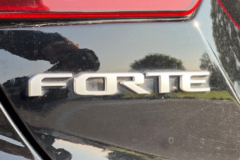 Certified 2023 Kia Forte LXS w/ LXS Technology Package image 24