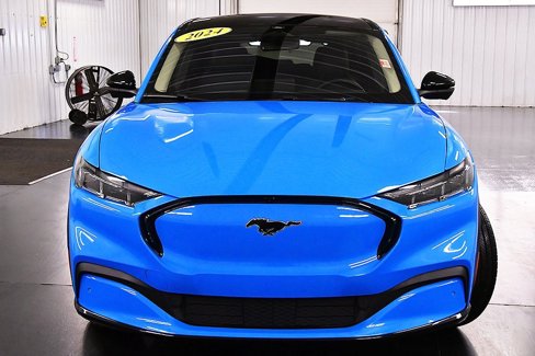 Used 2024 Ford Mustang Mach-E Premium image 2