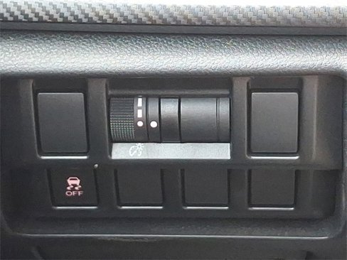 Used 2019 Subaru Crosstrek 2.0i image 22