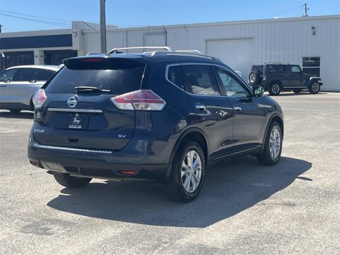 Used 2015 Nissan Rogue SV image 5