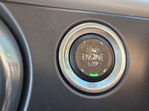 Used 2019 Chevrolet Blazer LT image 25