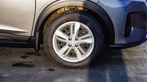 Used 2021 Nissan Kicks S image 11