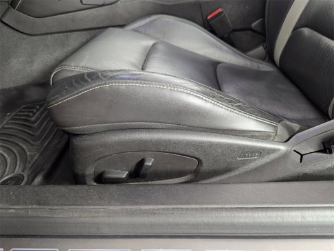 Used 2017 Chevrolet Camaro LT image 13