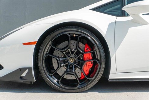 Used 2016 Lamborghini Huracan LP 610-4 image 15