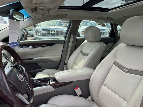 Used 2013 Cadillac XTS Platinum image 5