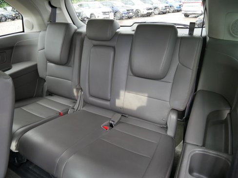 Used 2013 Honda Odyssey Touring image 29