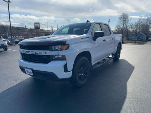 Used 2022 Chevrolet Silverado 1500 Custom w/ Rally Edition image 7
