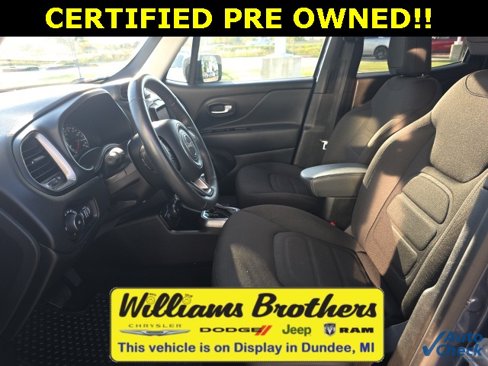 Certified 2022 Jeep Renegade Latitude w/ Convenience Group image 24