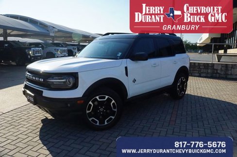 Used 2022 Ford Bronco Sport Outer Banks w/ Tech Package image 4