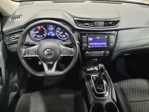 Used 2018 Nissan Rogue S image 22