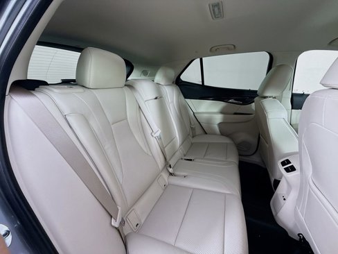 Used 2021 Buick Envision Essence w/ Technology Package I image 24