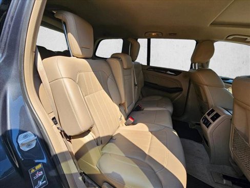 Used 2015 Mercedes-Benz GL 320 BlueTEC 4MATIC image 15
