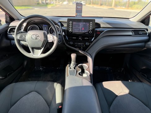 Used 2023 Toyota Camry LE image 9