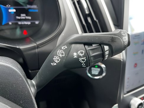 Used 2023 Ford Edge SEL image 20