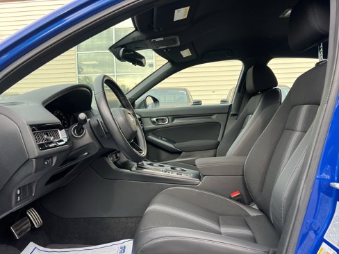 Used 2023 Honda Civic Sport image 12