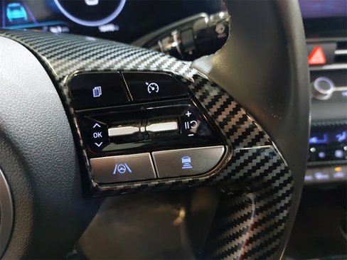 Certified 2023 Hyundai Elantra SEL w/ Convenience Package image 18