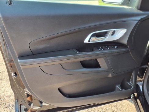 Used 2015 Chevrolet Equinox LS image 13