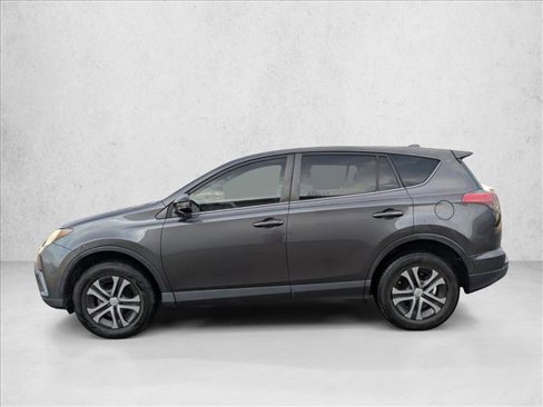 Used 2017 Toyota RAV4 LE image 8