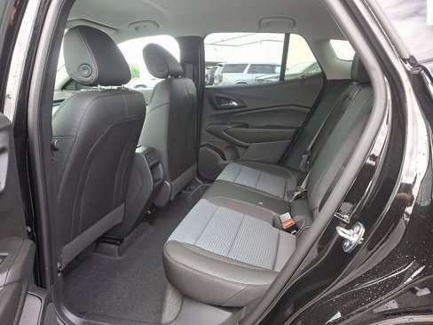 New 2025 Chevrolet Trax LT image 5