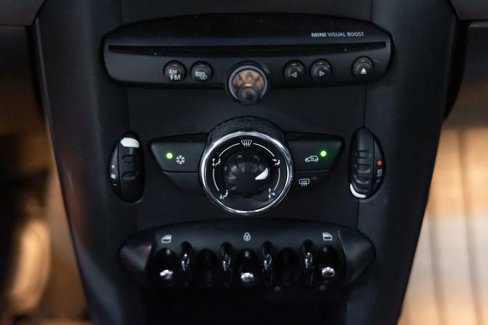 Used 2011 MINI Cooper Hardtop image 27