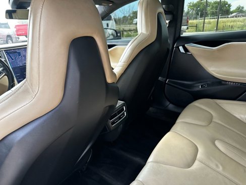 Used 2016 Tesla Model S P90D image 30