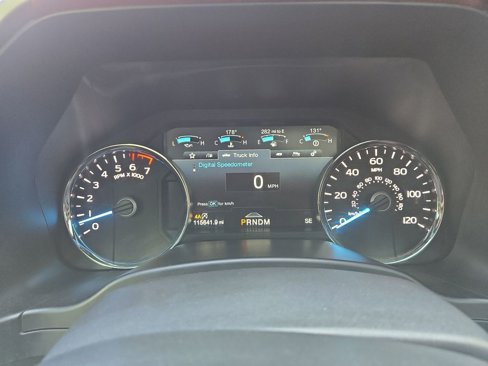 Used 2018 Ford F150 Platinum w/ Equipment Group 701A Luxury image 21