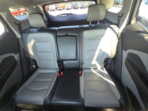 Used 2019 GMC Terrain SLT w/ Preferred Package image 25
