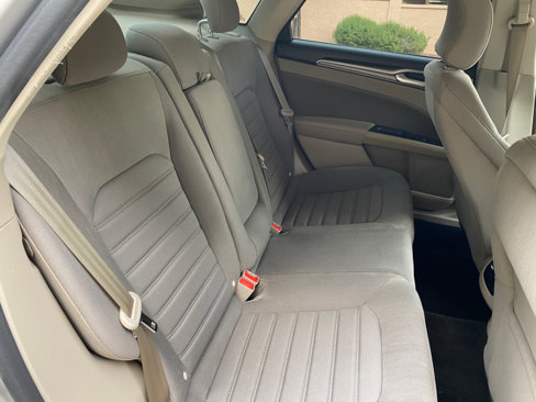 Used 2019 Ford Fusion SE image 45