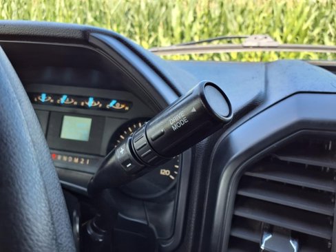 Used 2019 Ford F150 XL w/ Trailer Tow Package image 21