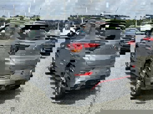 Used 2021 Buick Encore GX Essence w/ Advanced Technology Package image 3