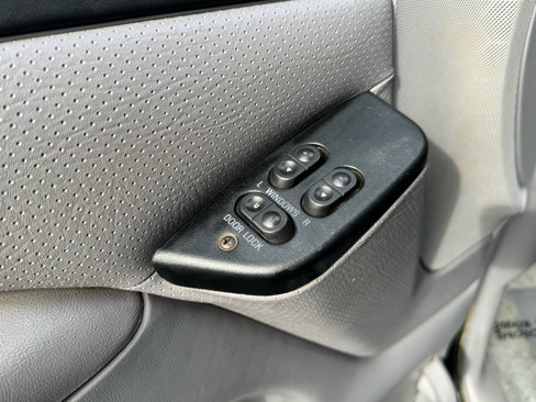 Used 1996 Ford F150 XLT image 28