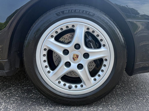 Used 1998 Porsche 911 Targa image 15