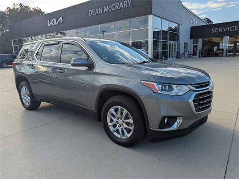 Used 2021 Chevrolet Traverse LT w/ LPO, Floor Liner Package image 1