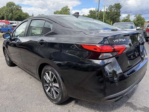 Used 2021 Nissan Versa SV image 6