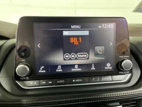 Used 2023 Nissan Rogue SV image 20