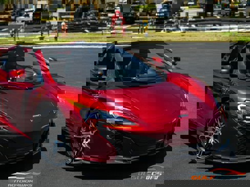 Used 2015 McLaren 650S Spider image 66
