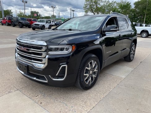 Used 2022 GMC Acadia SLE w/ Driver Convenience Package image 4