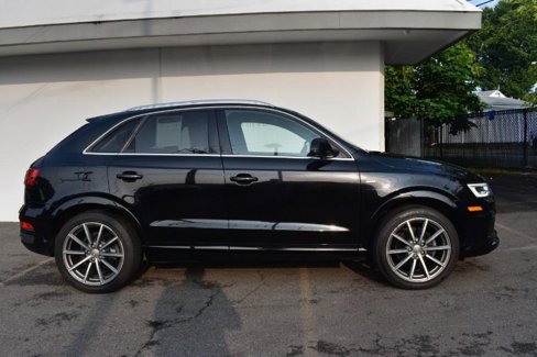 Used 2018 Audi Q3 2.0T Premium Plus w/ Premium Plus Package image 8